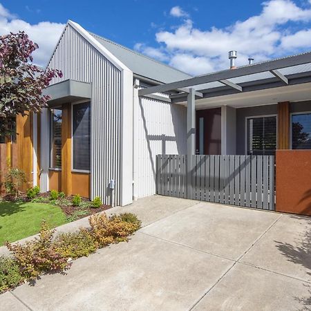 Mews Cottages Gisborne Eksteriør bilde