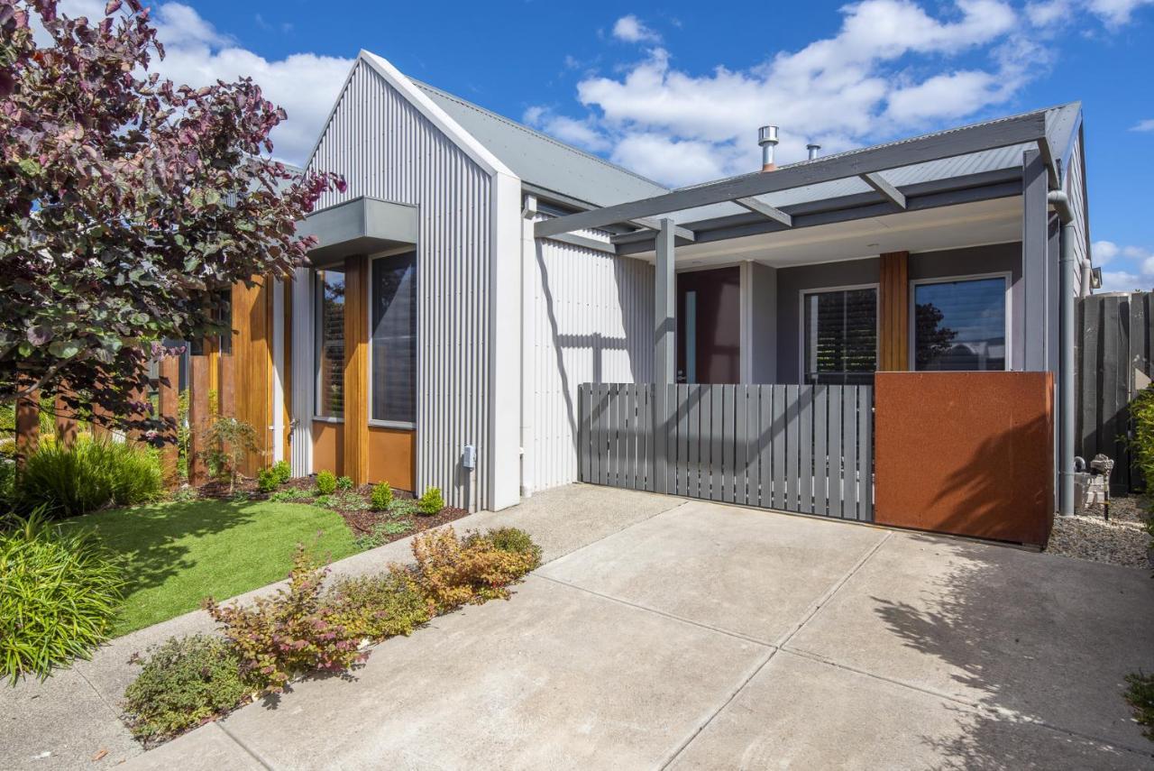 Mews Cottages Gisborne Eksteriør bilde